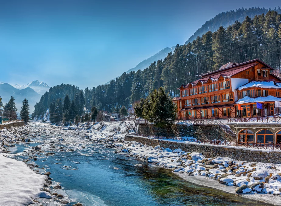 snow-frozen-himalayas-glacier